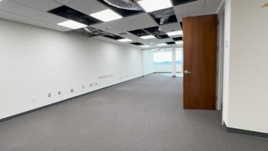 200 Connecticut Ave, Norwalk, CT à louer - Vidéo sur l’inscription commerciale 