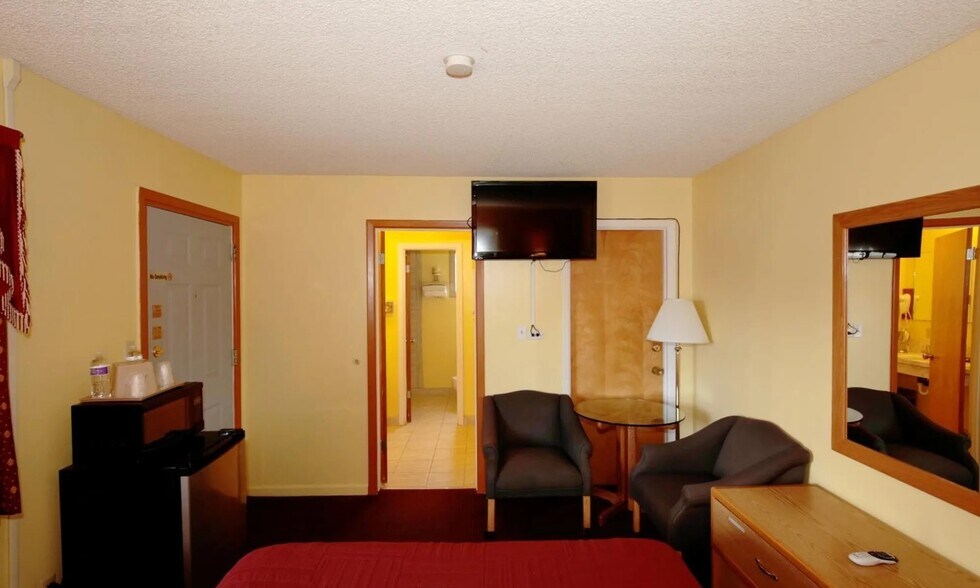 705 W Winnemucca Blvd, Winnemucca, NV à vendre - Photo du bâtiment - Image 2 de 4