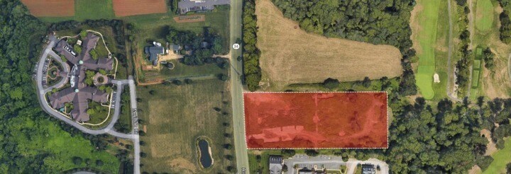 297 N Route 34, Colts Neck, NJ à louer - Photo du bâtiment - Image 2 de 8