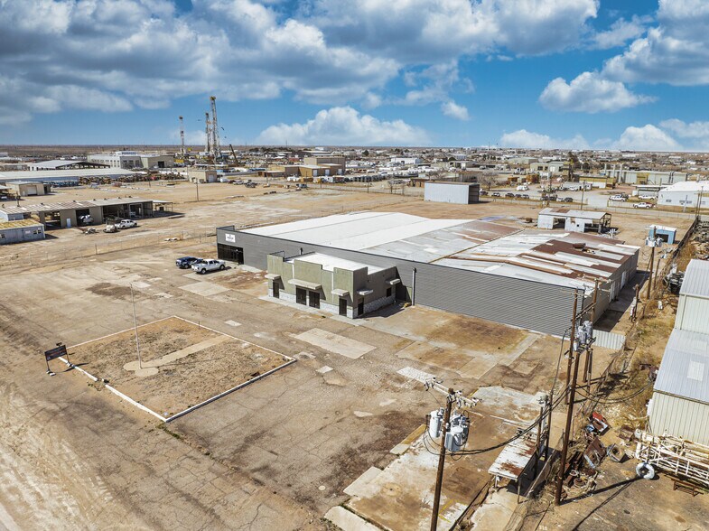 2400 Steven Rd, Odessa, TX à vendre - Photo du bâtiment - Image 2 de 41