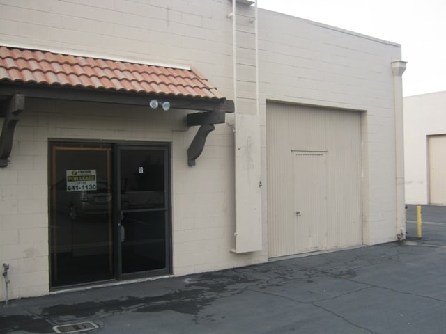 2041 E Gladstone St, Glendora, CA à louer Photo intérieure- Image 1 de 4