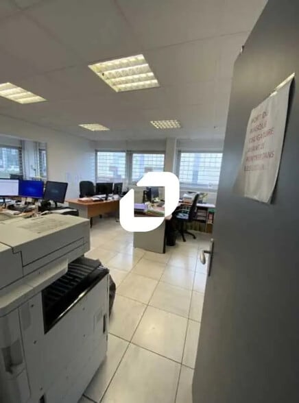 Flex dans Noisy-le-Sec à louer - Photo intérieure - Image 2 de 8