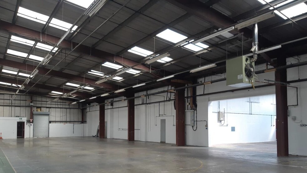 E1-E6 Goodridge Av, Gloucester for lease - Interior Photo - Image 2 of 6