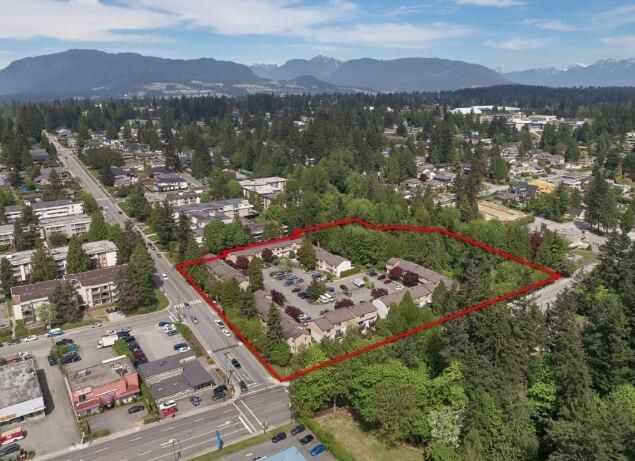 511 Gatensbury St, Coquitlam, BC à vendre Autre- Image 1 de 1