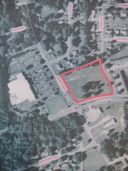 1950 Davis Park Rd, Gastonia, NC à vendre - Photo du bâtiment - Image 1 de 3