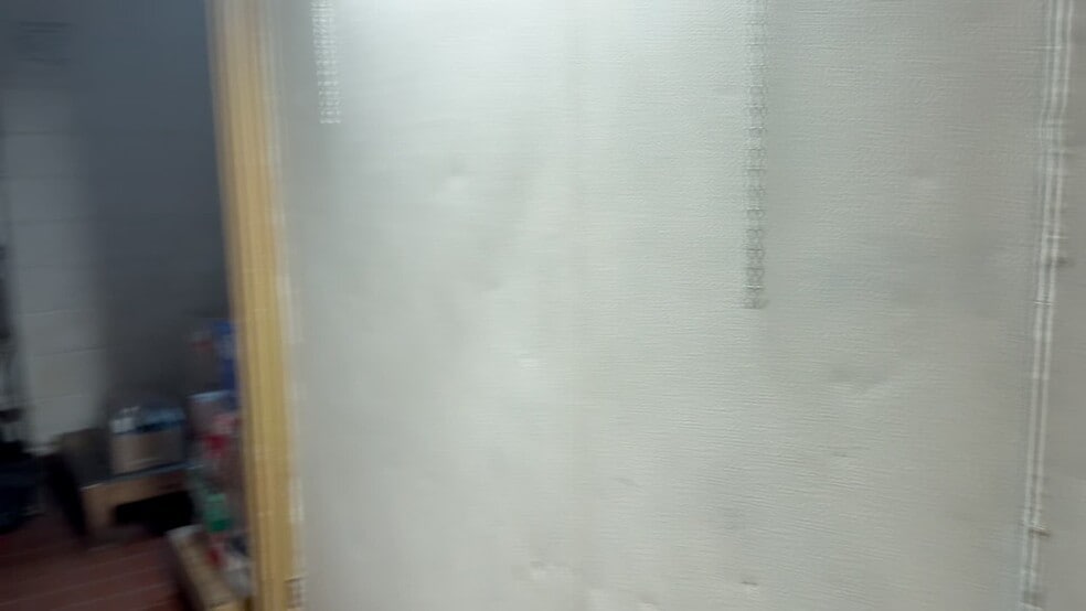 1605 E Oltorf St, Austin, TX for lease - Commercial Listing Video - Image 2 of 31