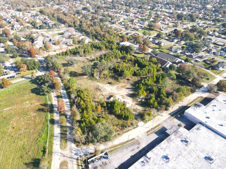 2646 Westbend Pkwy, New Orleans, LA for sale - Primary Photo - Image 3 of 11