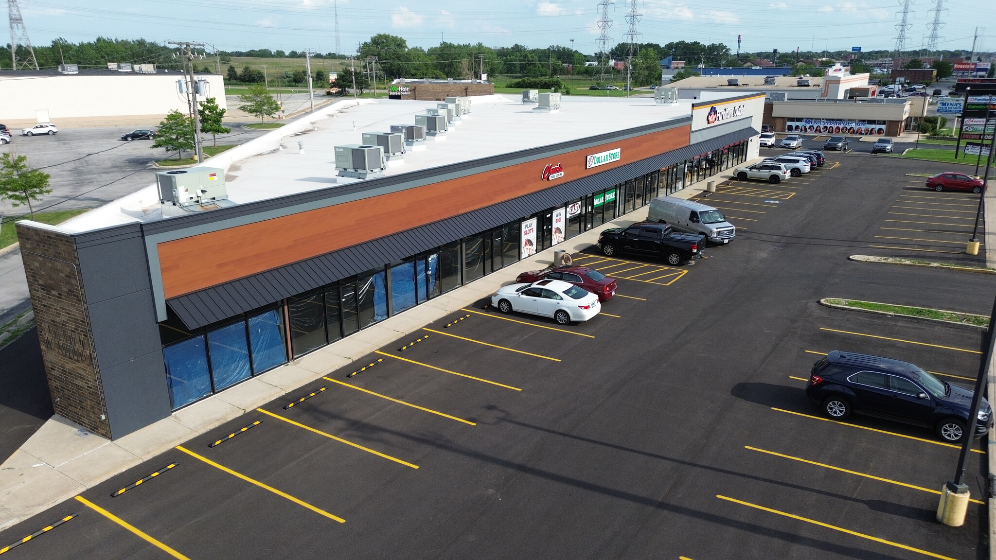 16901 Torrence Ave, Lansing, IL for lease Primary Photo- Image 1 of 3