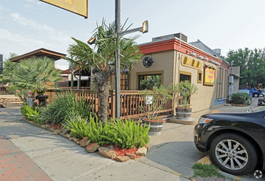 217 W Gray St, Houston, TX for sale - Primary Photo - Image 1 of 20