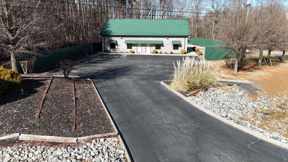 1650 Lutheran Synod Dr, Salisbury, NC for sale - Building Photo - Image 3 of 6