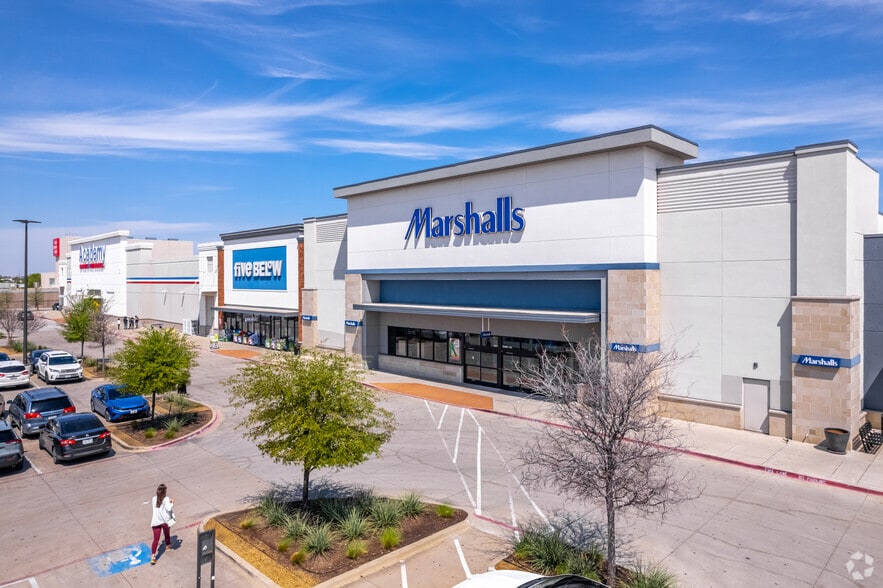 E Northwest Hwy & Abrams Rd, Dallas, TX for lease - Building Photo - Image 3 of 12