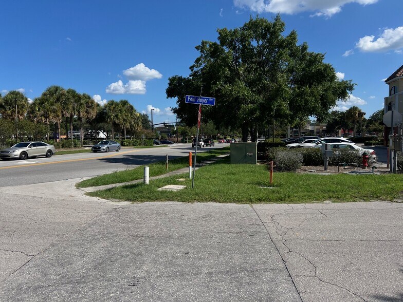 940 Paul Hoyer Wy, Lake Mary, FL à vendre - Photo du bâtiment - Image 3 de 13