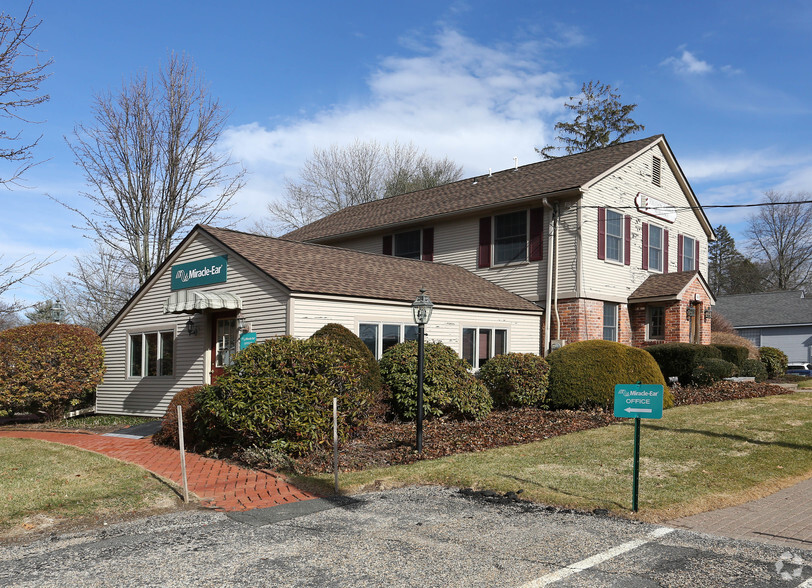 30 E Main St, Avon, CT for sale - Primary Photo - Image 1 of 1