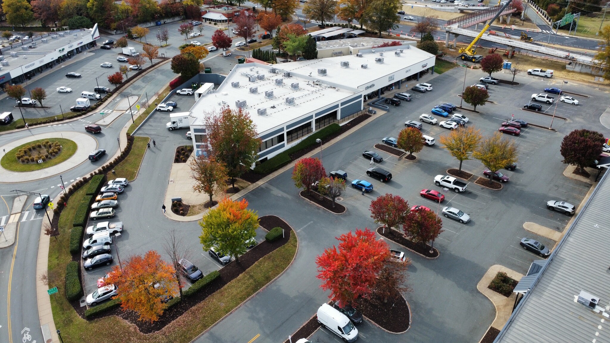 364-398 Hillsdale Dr, Charlottesville, VA for lease Building Photo- Image 1 of 6