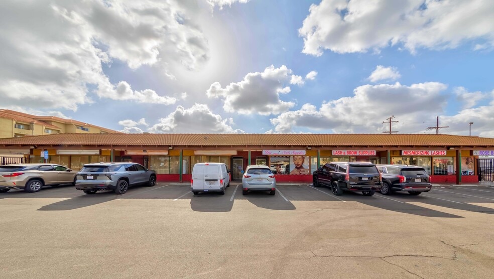 7600-7612 Katella Ave, Stanton, CA for sale - Building Photo - Image 2 of 24