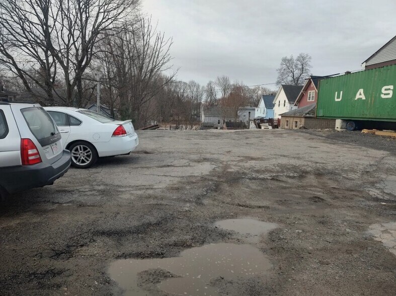 1369 Main St, Worcester, MA à vendre - Photo du bâtiment - Image 2 de 7