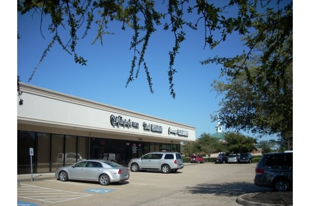 10602 Clay Rd, Houston, TX for lease - Building Photo - Image 2 of 4