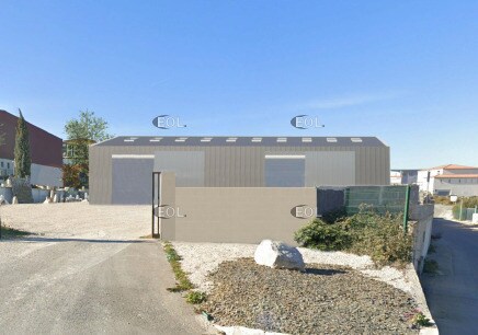 Flex in Le Rove for sale Building Photo- Image 1 of 4