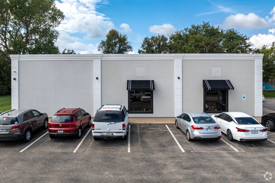 7721 W 21st St N, Wichita, KS for sale - Building Photo - Image 3 of 4