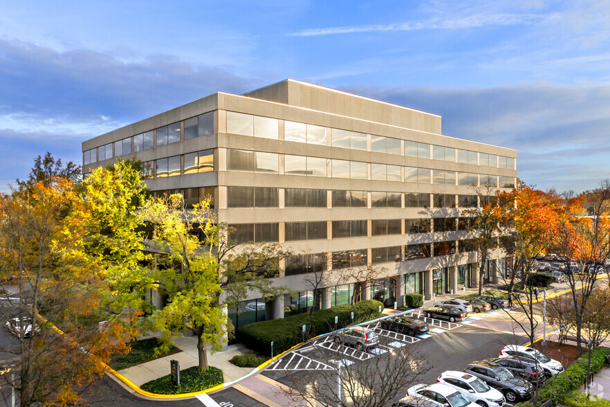 6410 Rockledge Dr, Bethesda, MD for lease - Building Photo - Image 1 of 6