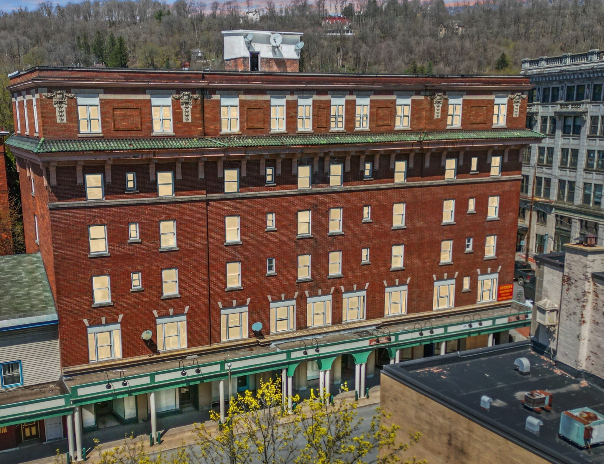 2-8 W Main St, Little Falls, NY à vendre Photo du bâtiment- Image 1 de 74
