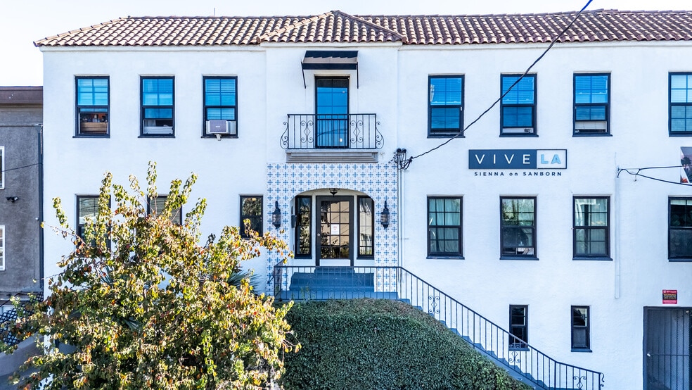 1037 Hyperion Ave, Los Angeles, CA for sale - Primary Photo - Image 1 of 6