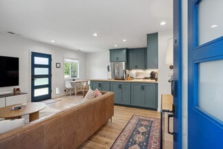 More details for 4852 S Centinela Ave, Los Angeles, CA - Multifamily for Sale