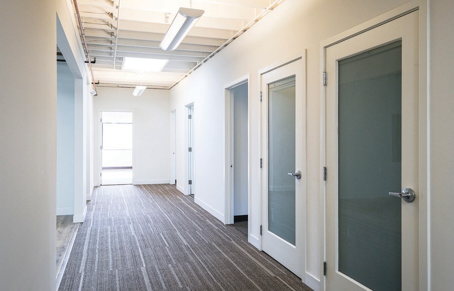 331 N Milpas St, Santa Barbara, CA à louer - Photo du bâtiment - Image 3 de 8