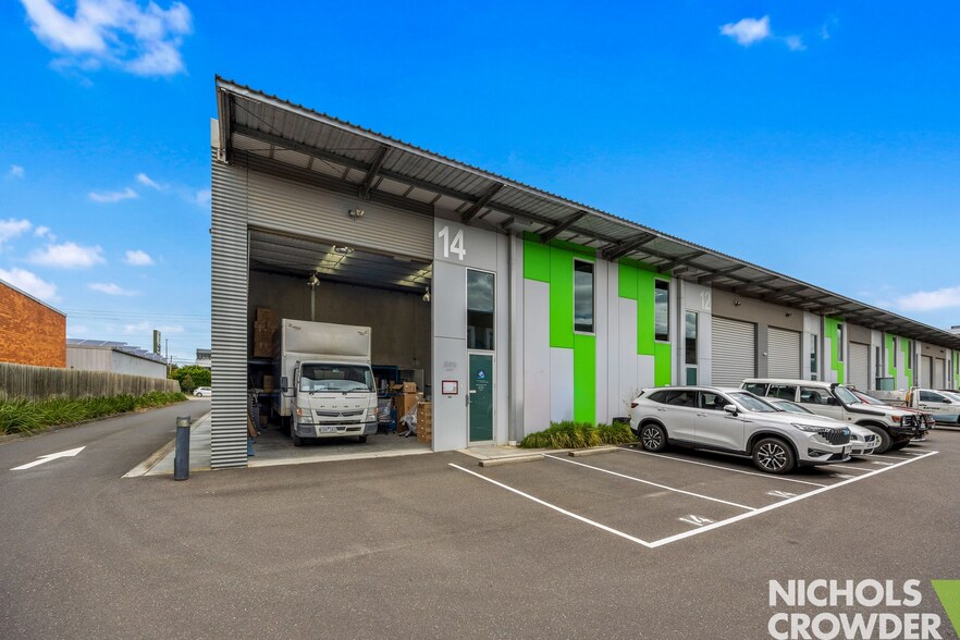 347-357 Bay Rd, Cheltenham for sale - Building Photo - Image 2 of 10