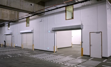 6 Rue Des Pirogues De Bercy, Paris for lease Interior Photo- Image 2 of 5