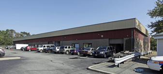 450-460 W John St, Hicksville NY - Entrepôt