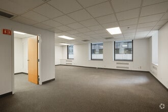 205 W Wacker Dr, Chicago, IL for sale Interior Photo- Image 1 of 2