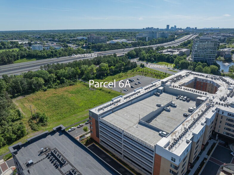 Fairfield Ridge Ave, Herndon, VA à louer - Aérien - Image 3 de 21