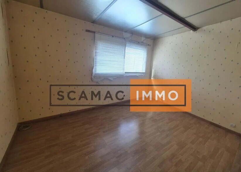 Industrial in Saint-Soupplets for lease - Interior Photo - Image 3 of 5