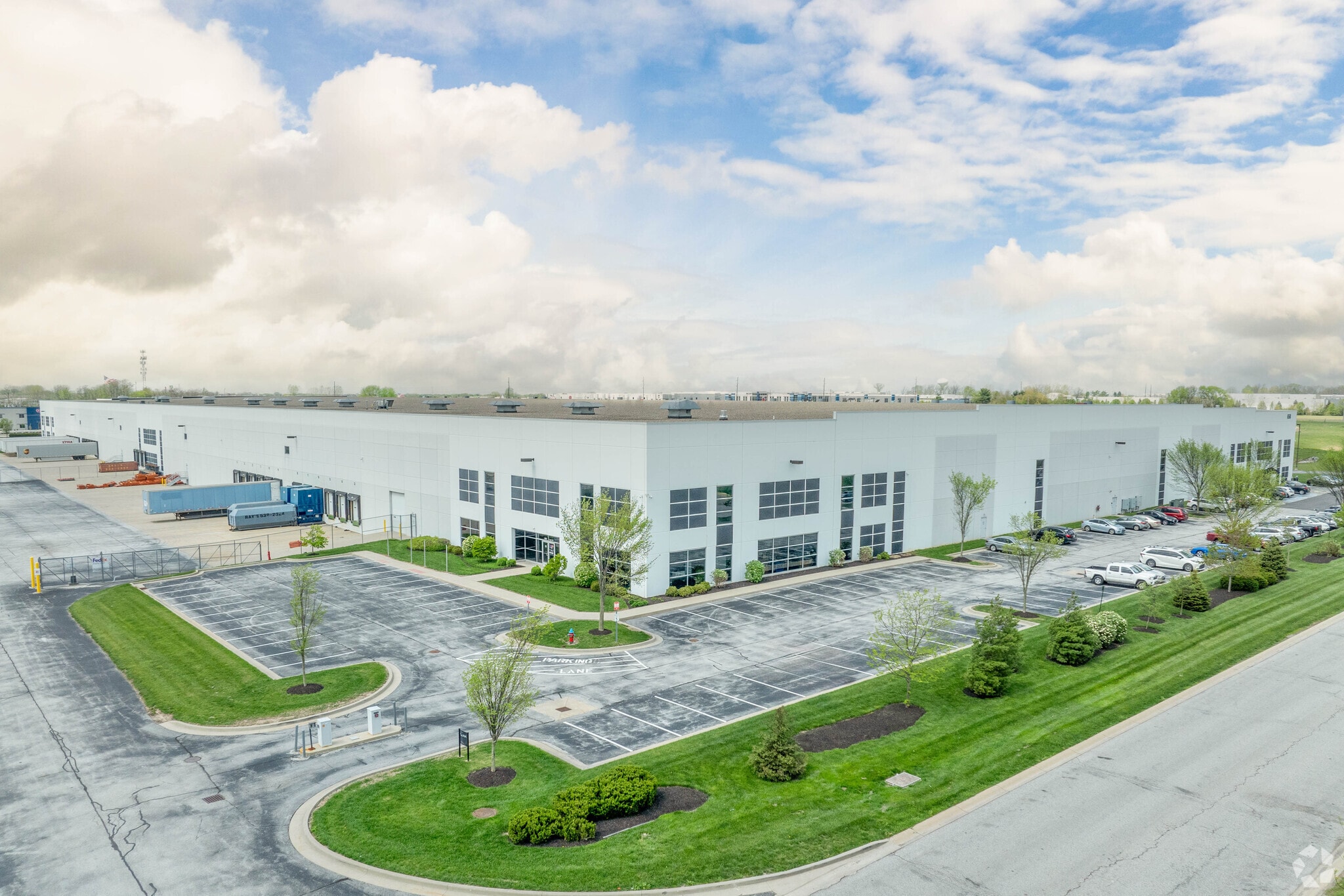 650 Commerce Parkway East Dr, Greenwood, IN for lease Primary Photo- Image 1 of 9