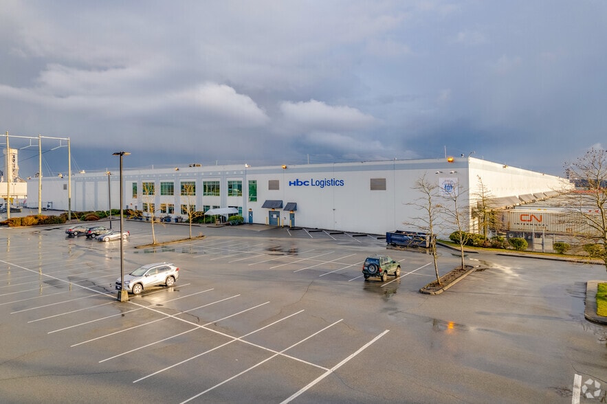 18111 Blundell Rd, Richmond, BC for lease - Building Photo - Image 3 of 8