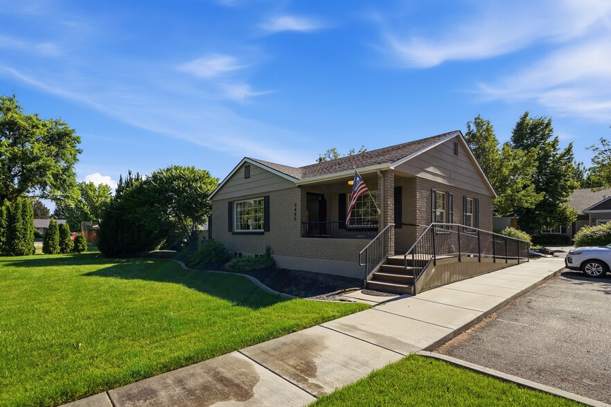 2490 N Locust Grove Rd, Meridian, ID à vendre - Photo du bâtiment - Image 1 de 31