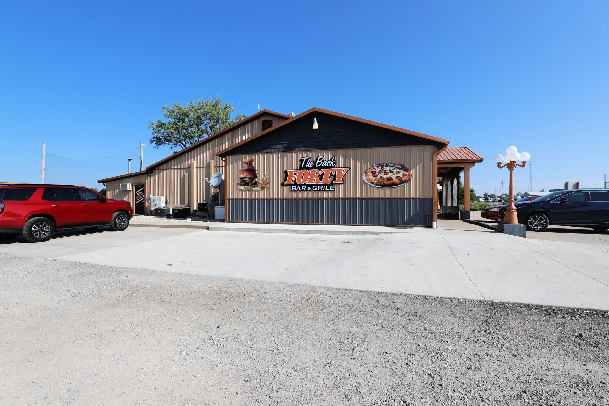 15952 Oakley Rd, Chesaning, MI à vendre Photo du bâtiment- Image 1 de 26