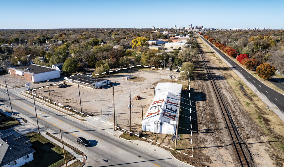 1420 E Mt Vernon St, Wichita, KS for lease - Building Photo - Image 1 of 16