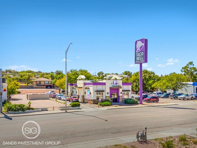 More details for 914 E Historic Highway 66, Gallup, NM - Retail for Sale