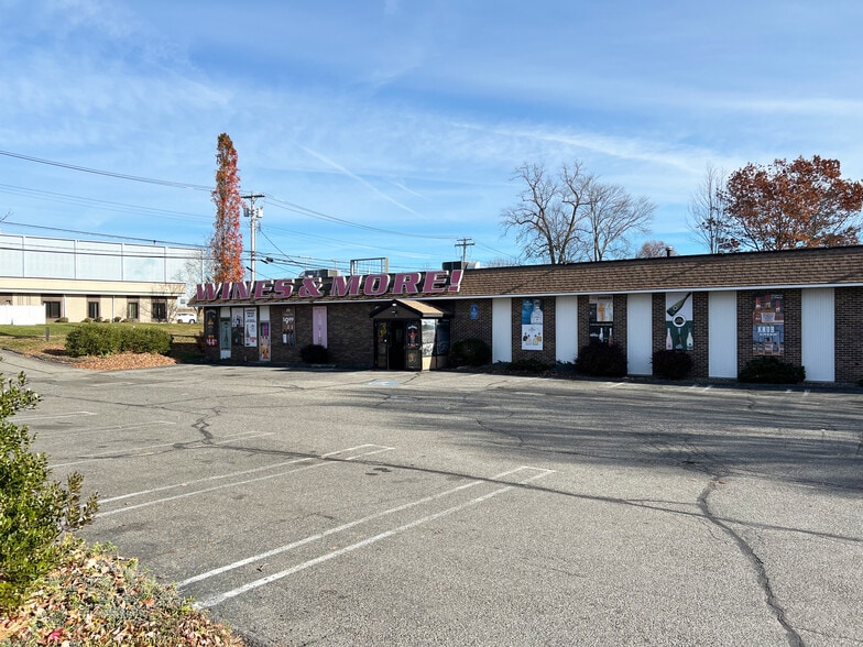 5 Eastern Steel Rd, Milford, CT for sale - Building Photo - Image 1 of 11