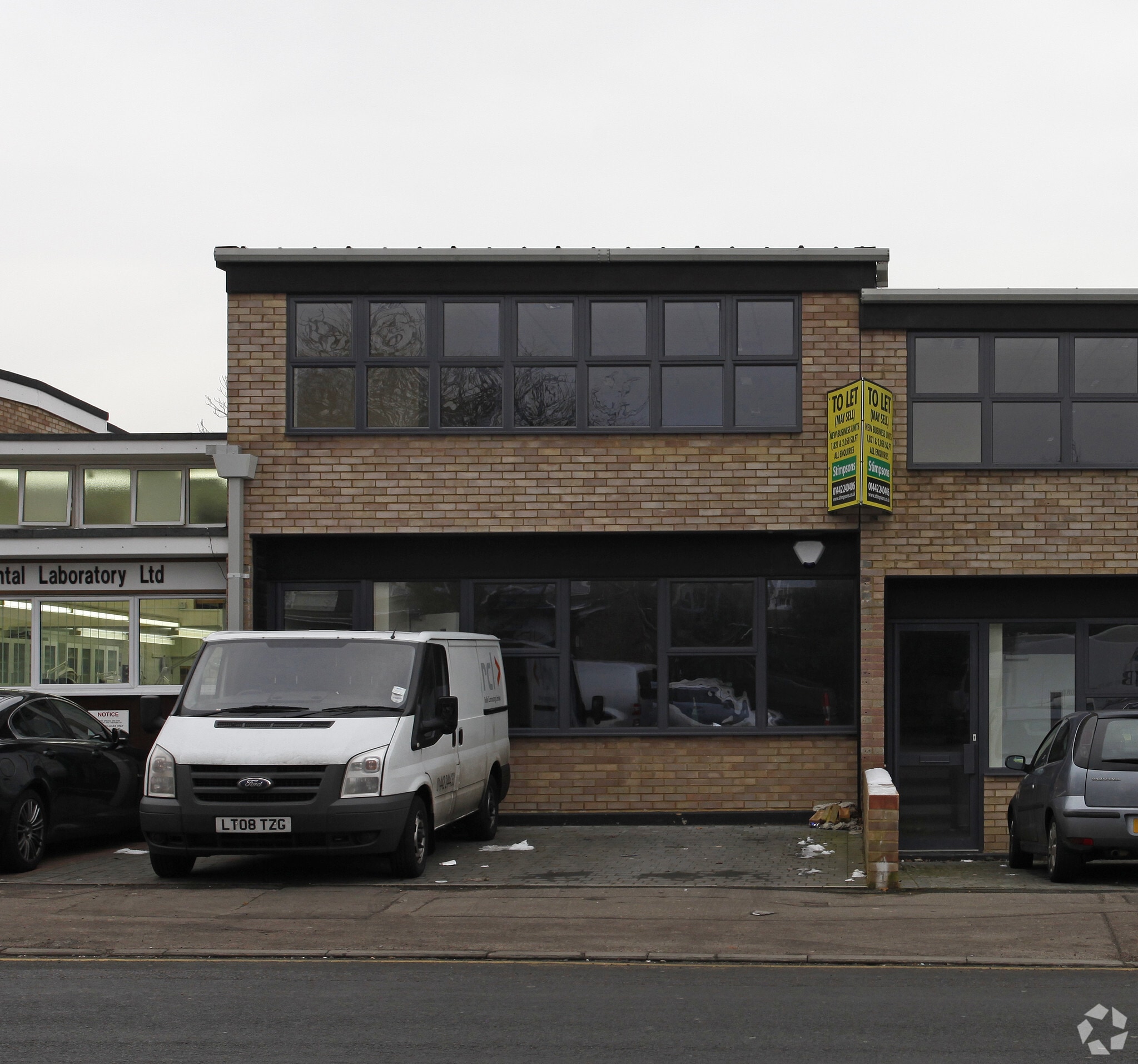 15 Mark Rd, Hemel Hempstead for sale Primary Photo- Image 1 of 5
