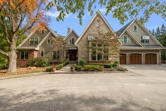 Plus de détails pour 1330 Oxford Rd, Bloomfield Hills, MI - Spécialité à vendre