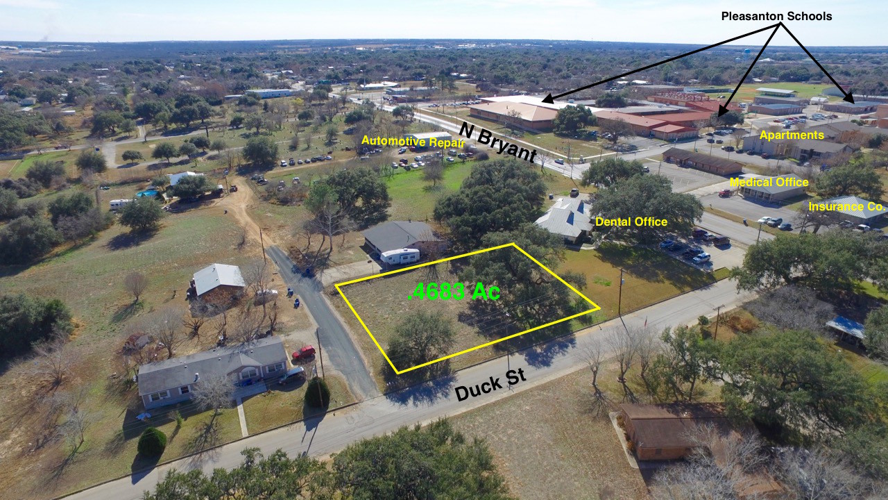 621 Duck St, Pleasanton, TX à vendre Autre- Image 1 de 6