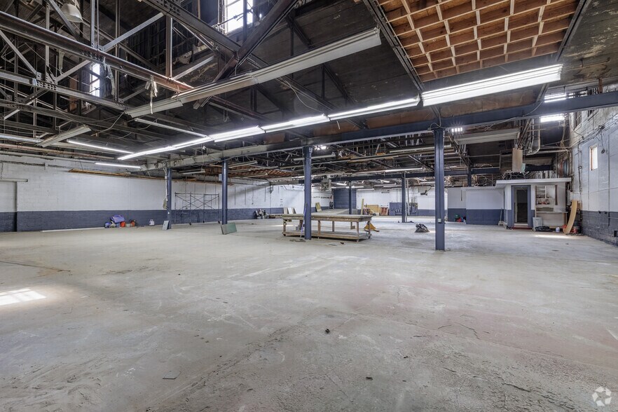 85 Wagaraw Rd, Hawthorne, NJ à louer - Photo intérieure - Image 2 de 11