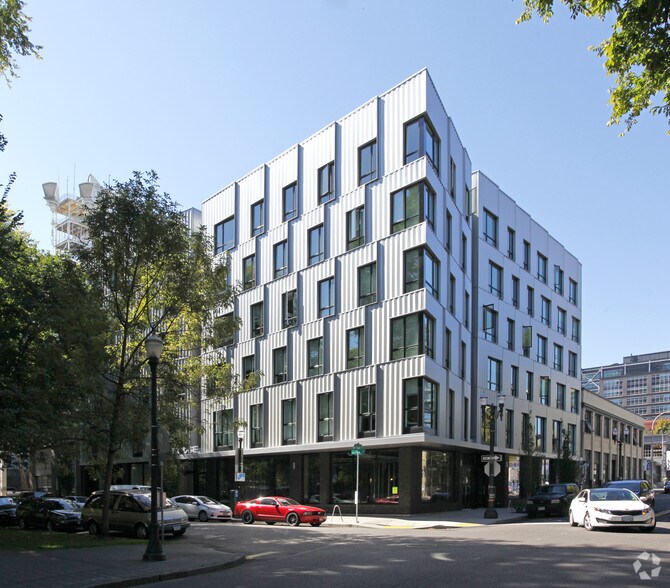 812 NW Couch St, Portland, OR à louer - Photo principale - Image 1 de 5