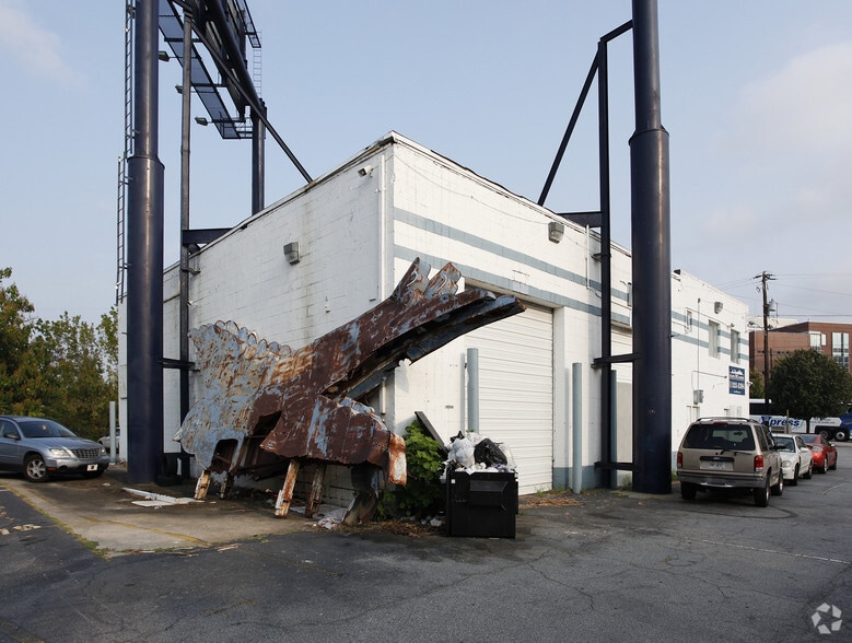 200 SW Memorial Dr, Atlanta, GA à louer - Photo du bâtiment - Image 2 de 2