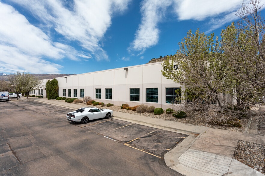 980 Elkton Dr, Colorado Springs, CO for sale - Building Photo - Image 3 of 17