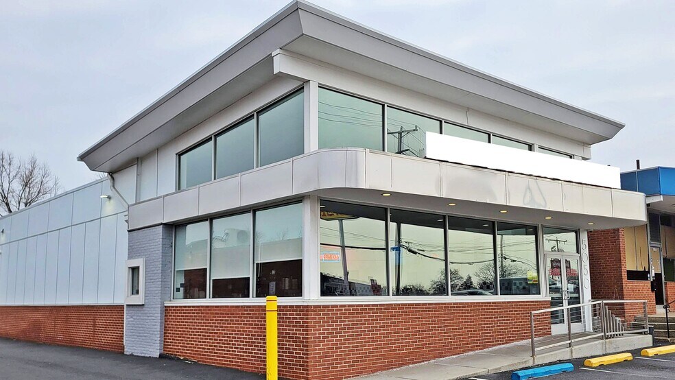 5050 Langston Blvd, Arlington, VA for sale - Primary Photo - Image 1 of 21