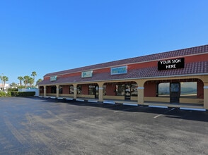 2301-2331 NW Federal Hwy, Stuart, FL for lease Building Photo- Image 1 of 1